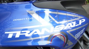 Particolare carena con logo Transalp XL 700